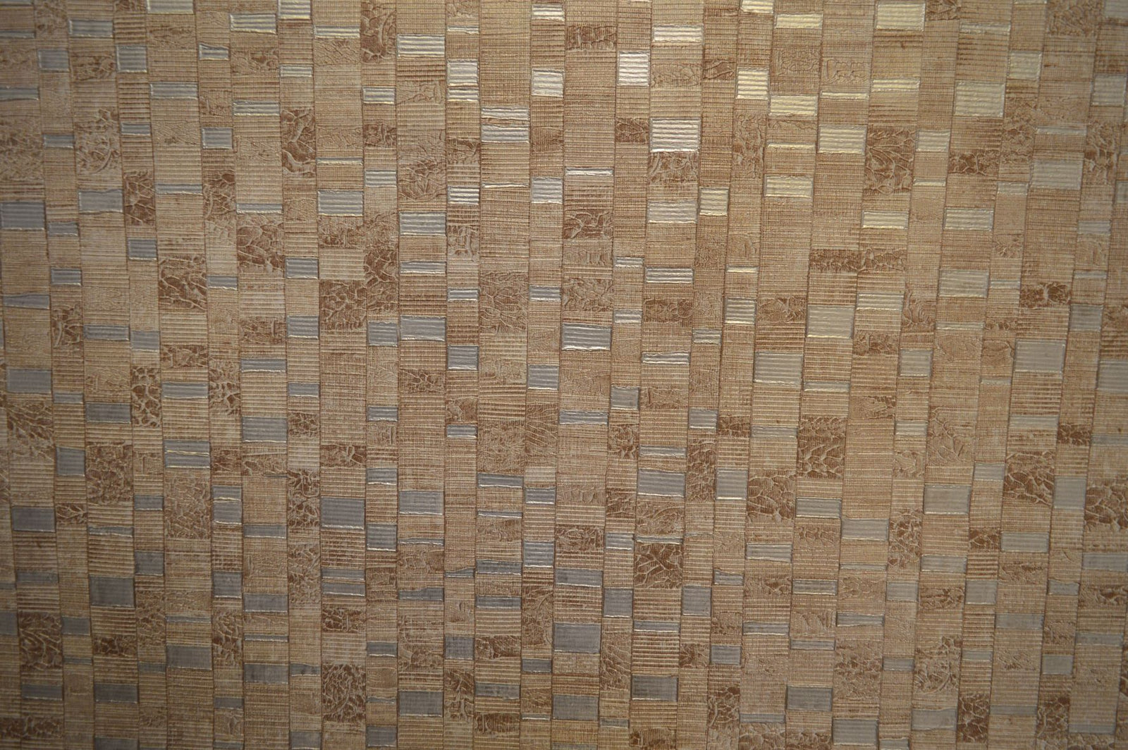 Nude colour with Silver Luxury Wallpapers -15mtr Length and 1mtr Width-Equal to Normal 3Rolls-AE1350