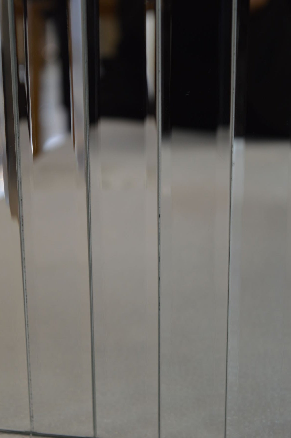 MIRROR METRO MOSAIC TILES REFLEXION RECTANGLE- 300*300*8mm-11sheets-1m2-DZ3303