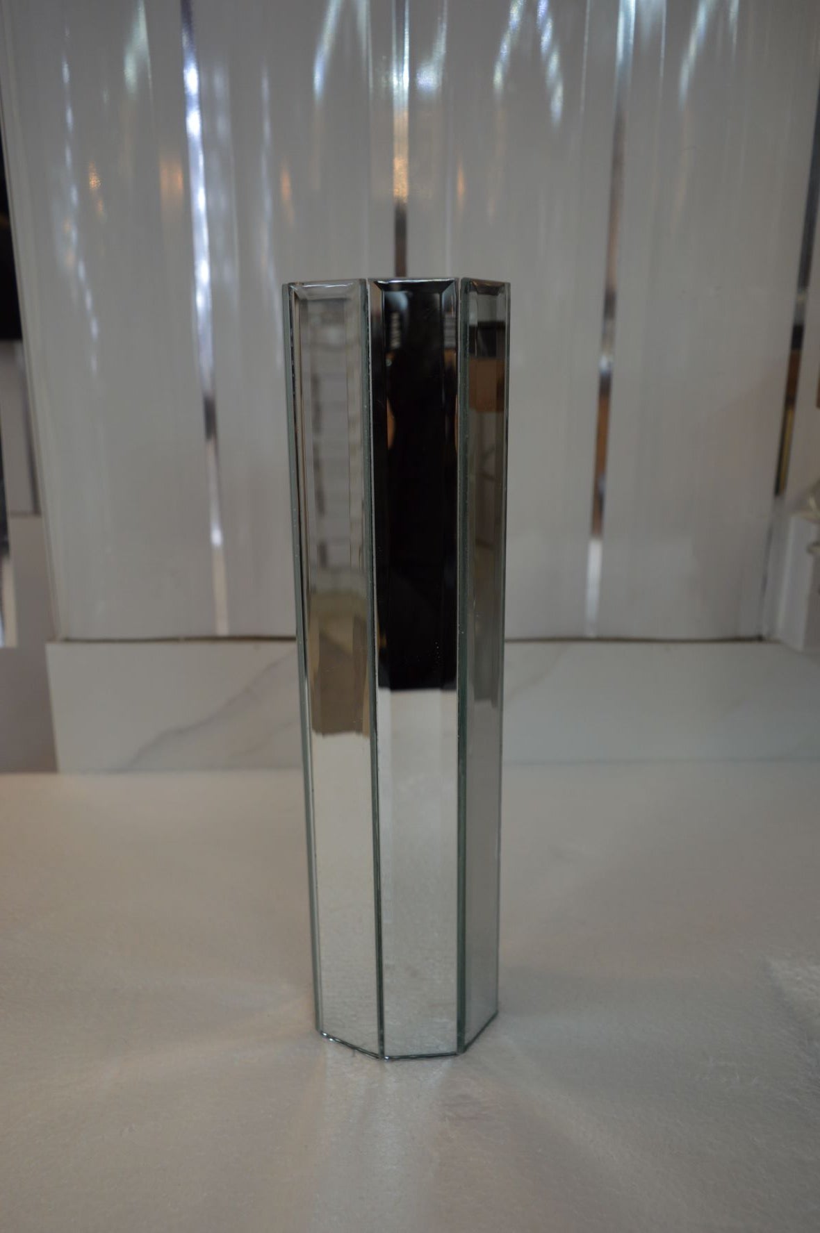 MIRROR METRO MOSAIC TILES REFLEXION RECTANGLE- 300*300*8mm-11sheets-1m2-DZ3303