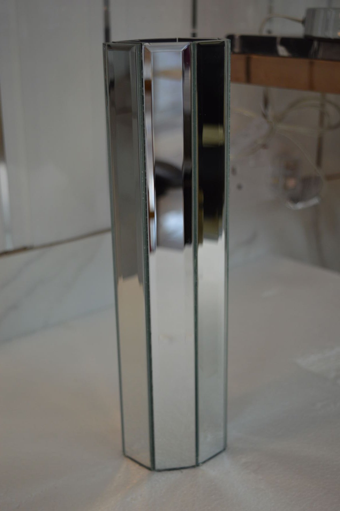 MIRROR METRO MOSAIC TILES REFLEXION RECTANGLE- 300*300*8mm-11sheets-1m2-DZ3303