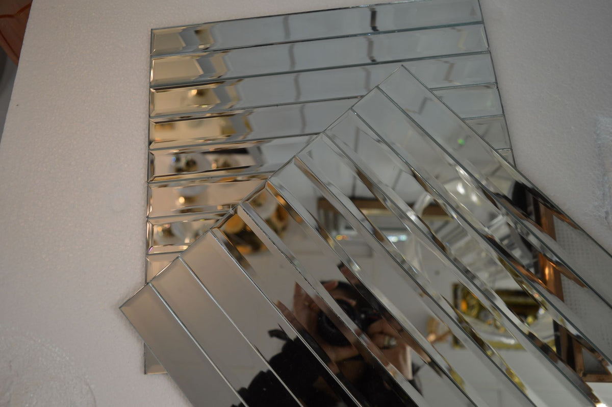 MIRROR METRO MOSAIC TILES REFLEXION RECTANGLE- 300*300*8mm-11sheets-1m2-DZ3303