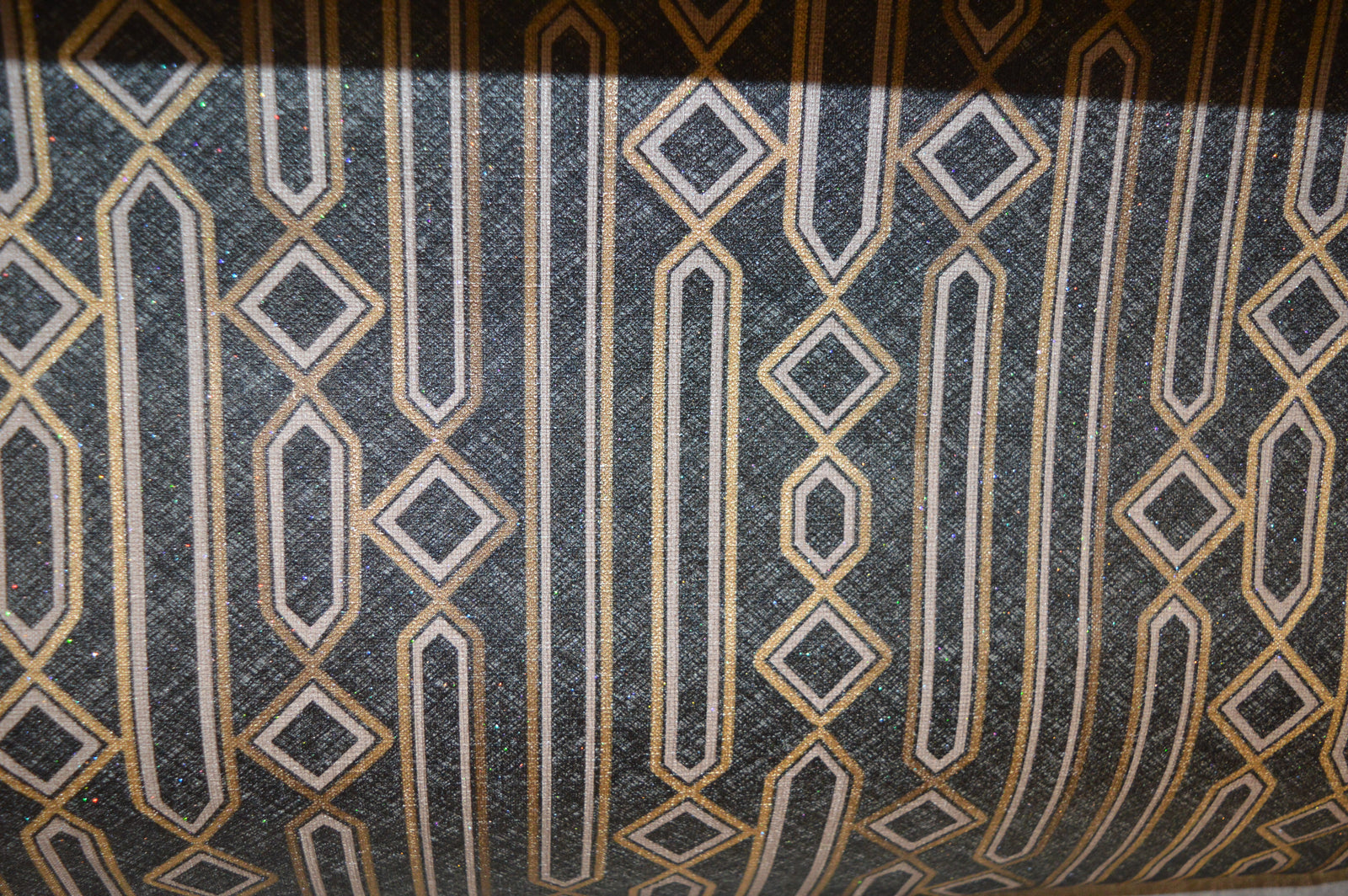 Lifestyle Monolya Sparkly Black & Gold Wallpapers - DK.23650-4