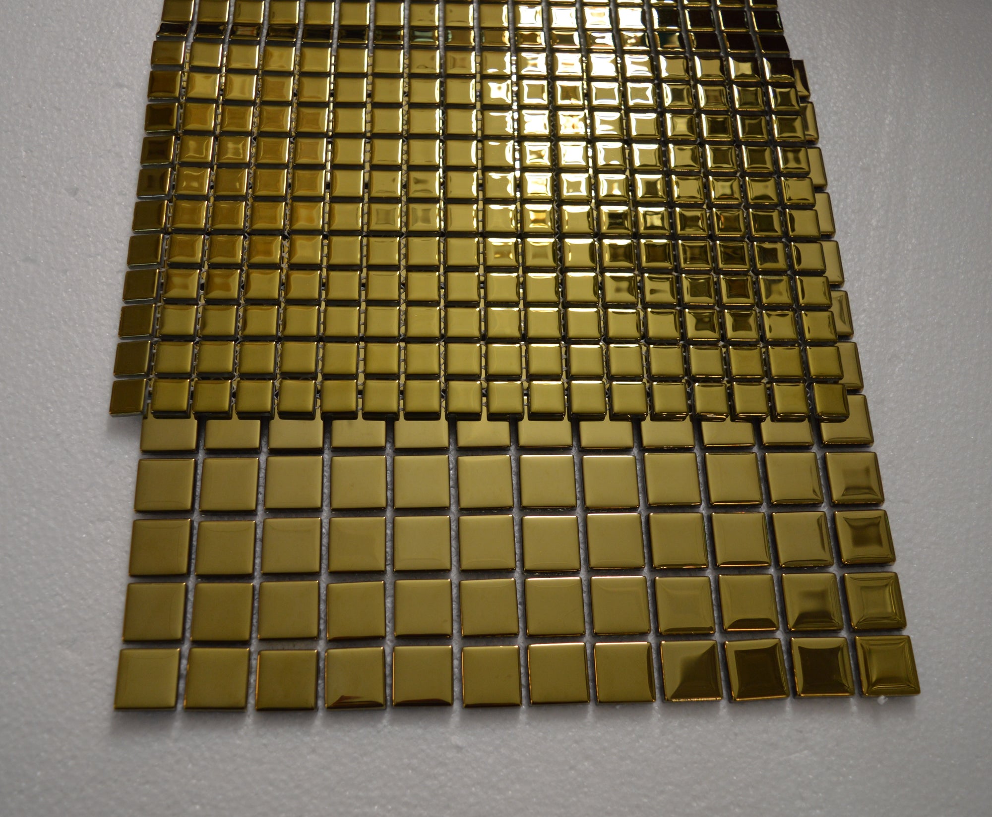 Mirrored Gold Glass Mosaic Tile-300*300*8mm-11sheets-1m2