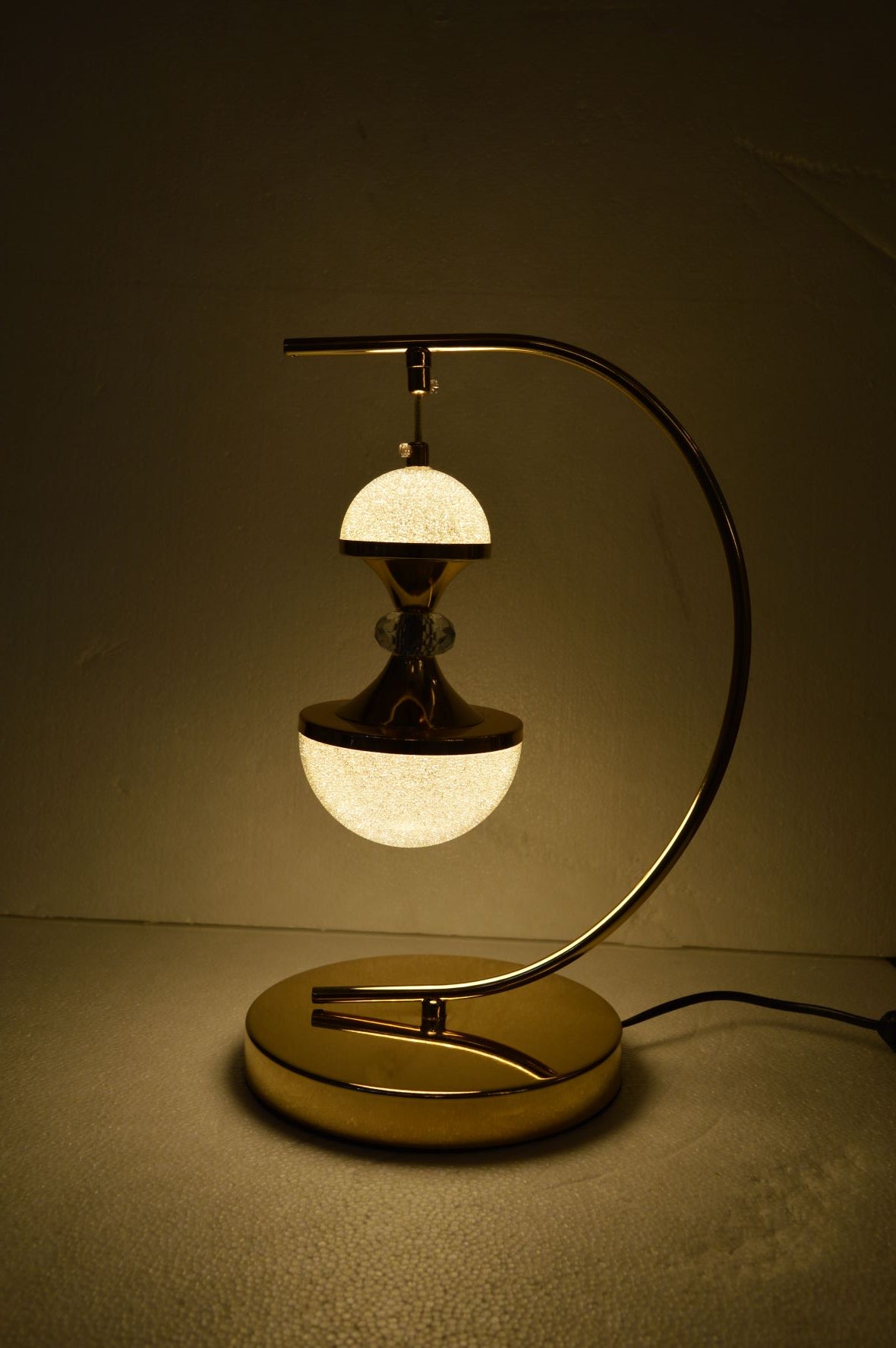 Crystallic LED Table Lamps with touch sensitive and Color Changing features