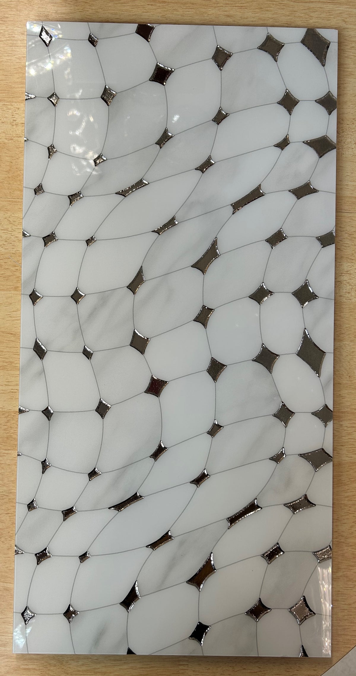 White & Silver Decor Porcelain Tile-300*600*8mm-6tiles-1m2-WJ724