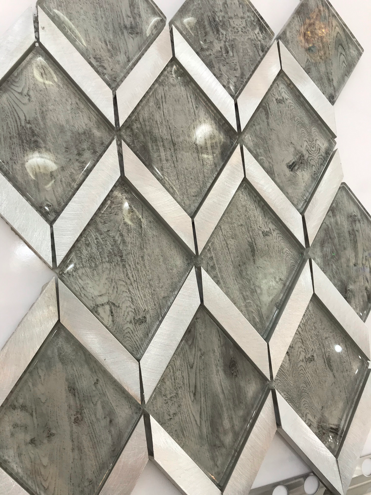 Light Grey Rhombus Mosaic Tile-330 x 255 x 8 mm-12sheets-1m2-RE-GL01