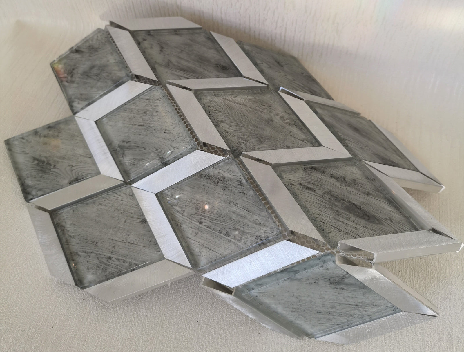 Light Grey Rhombus Mosaic Tile-330 x 255 x 8 mm-12sheets-1m2-RE-GL01