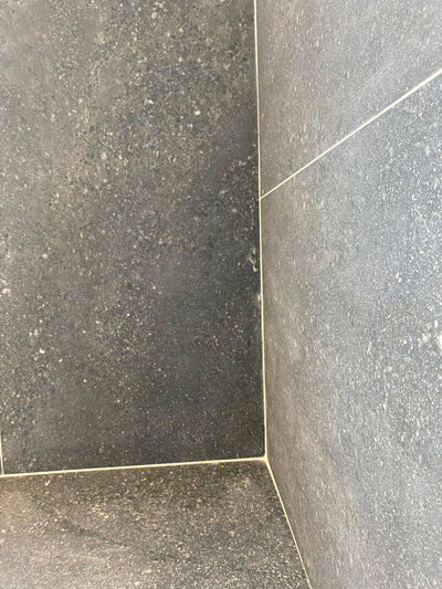 Non-slippery porcelain tile || 1200 x 600 x 10.5 mm, DT126A1604