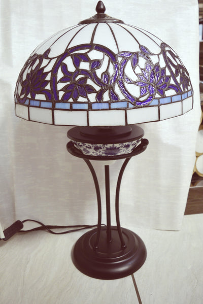 Handmade Tiffany Glass Medium Table Lamp [G163935]