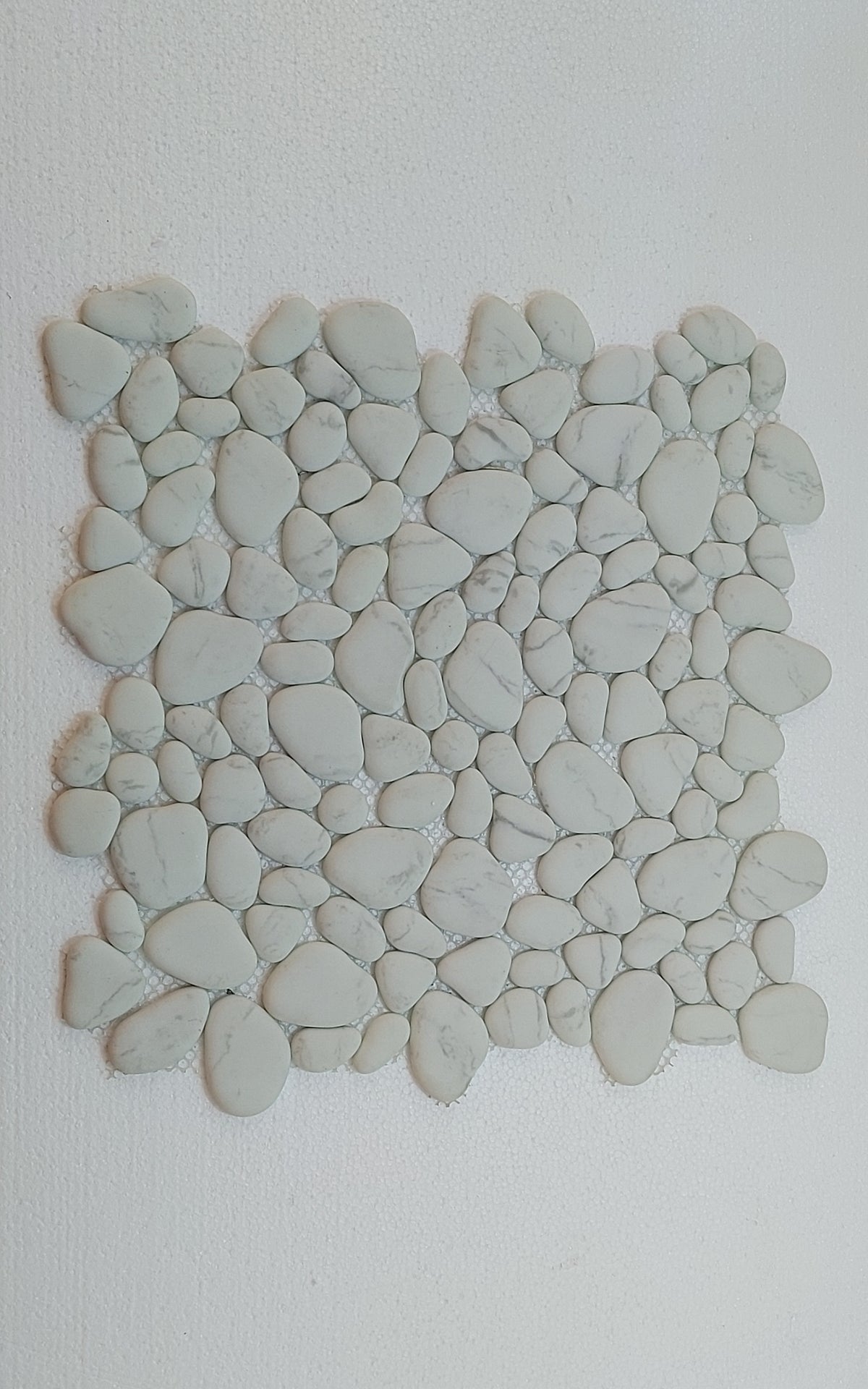 White Stone Pebbles Mosaics-300*300*8mm-11sheets-1m2-DXMQ2